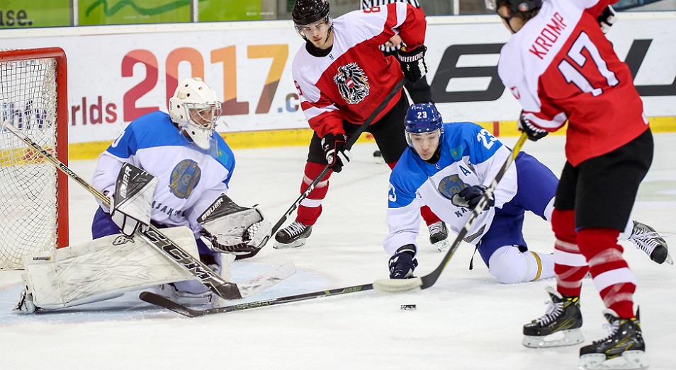 ЧМ по хоккею U20: Казахстан в статистической "группе смерти" 