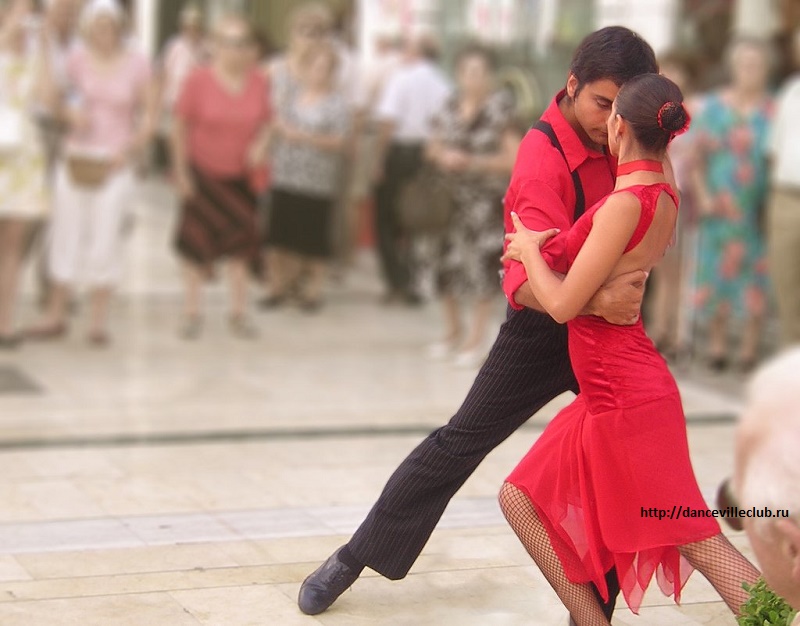 Жители Астаны смогут научиться танцевать танго на Арбате