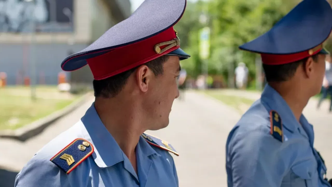 В Кызылорде полицейский не заплатил 100 тыс. тенге за должность и уволился
