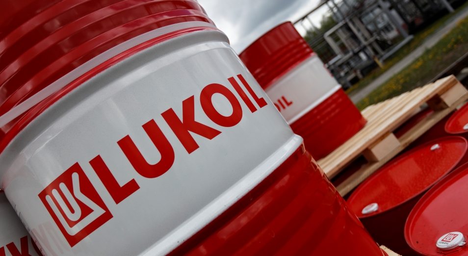 Арбитраж поддержал "Лукойл" в споре с бывшим генподрядчиком строительства завода масел