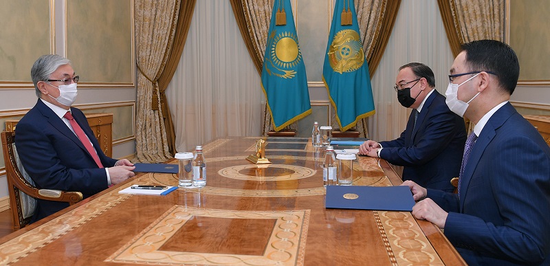 Касым-Жомарт Токаев принял вновь назначенного посла в США Ержана Ашикбаева  