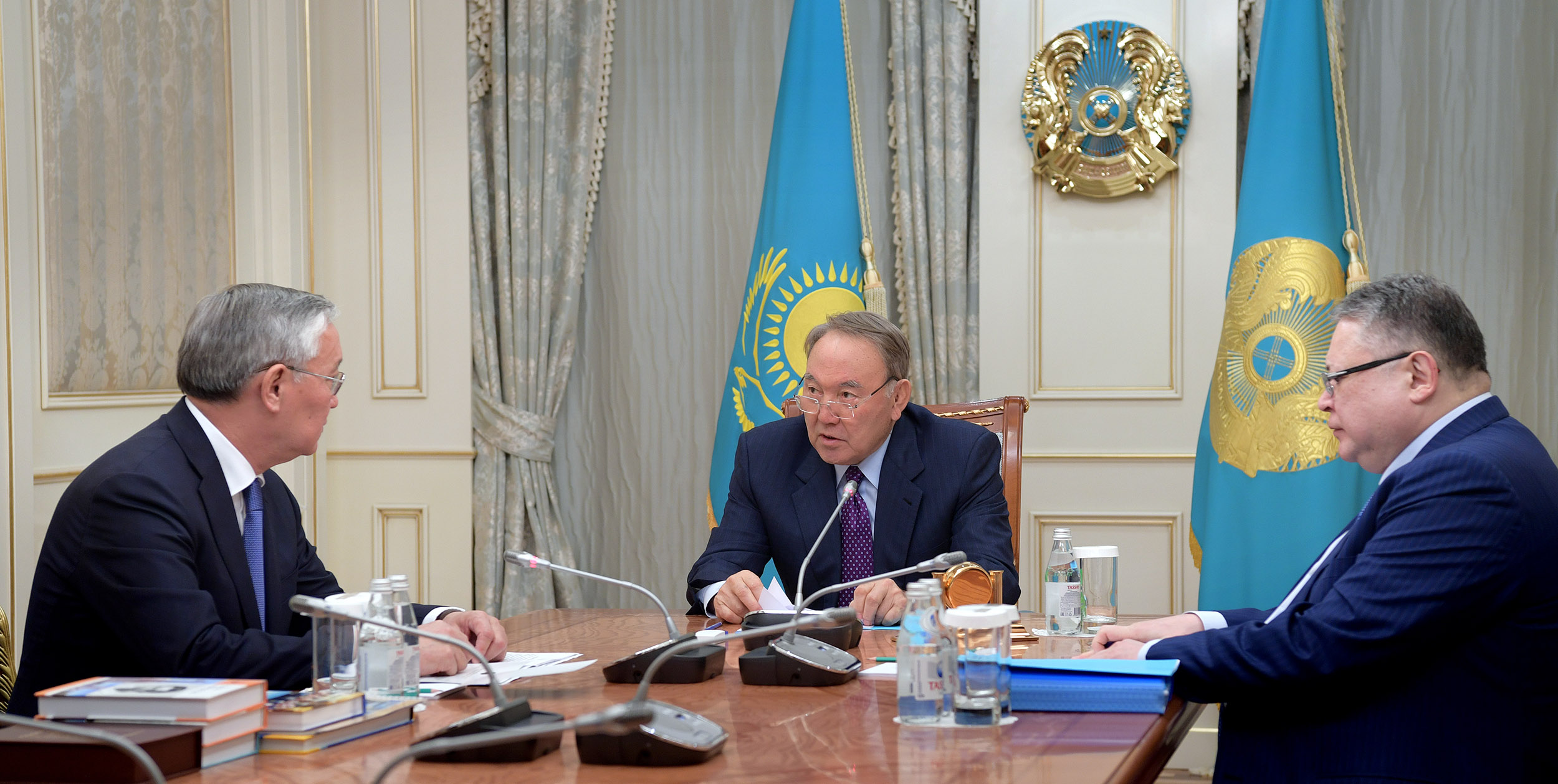 Президент РК встретился с ректором Казахского национального педагогического университета имени Абая – Такиром Балыкбаевым 