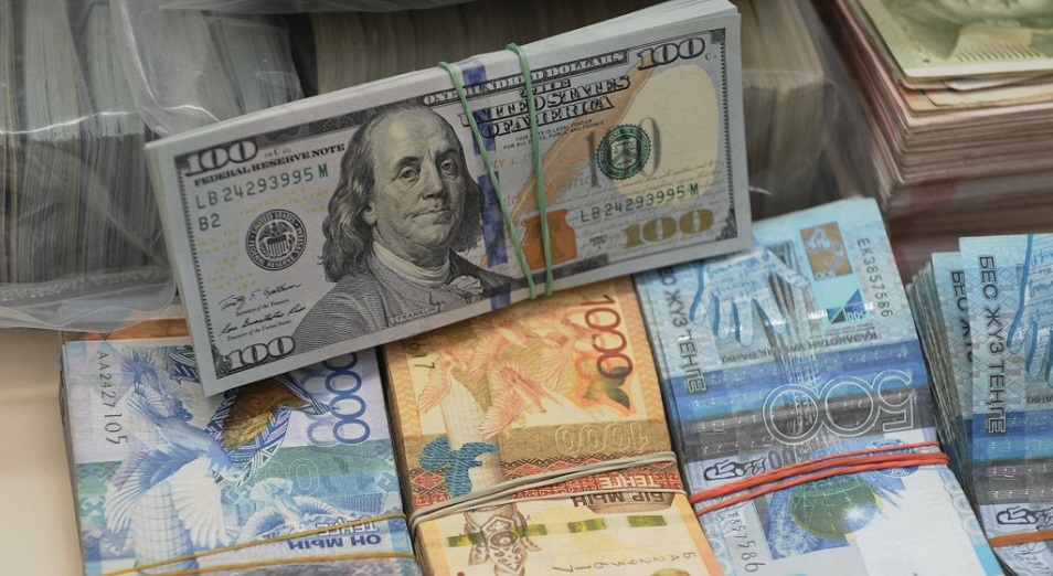 Казахстан вернул $2 млрд, похищенных экс-банкиром Аблязовым и его сообщниками