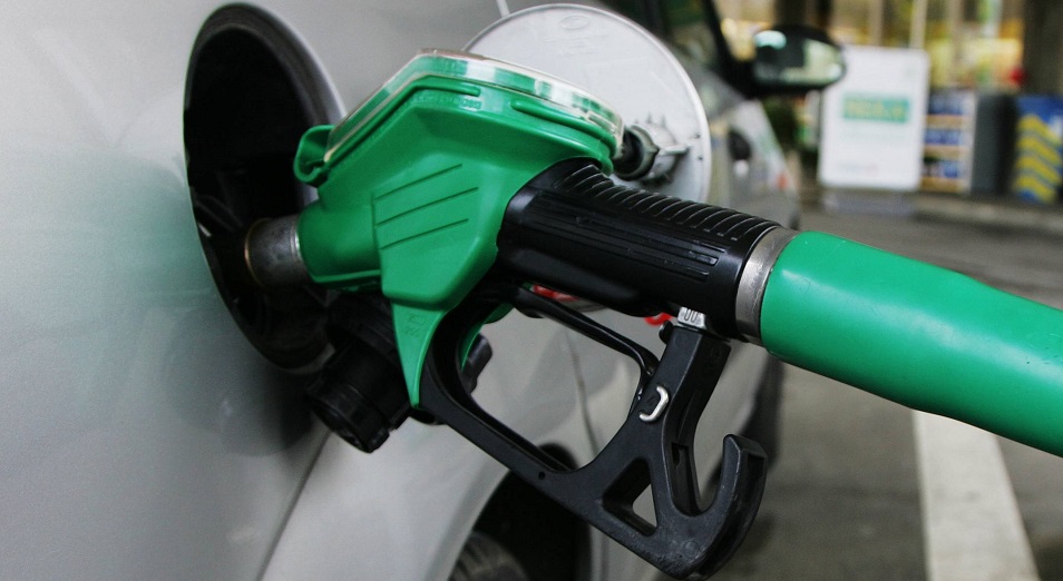 В Китае вновь повысились цены на бензин и дизельное топливо  