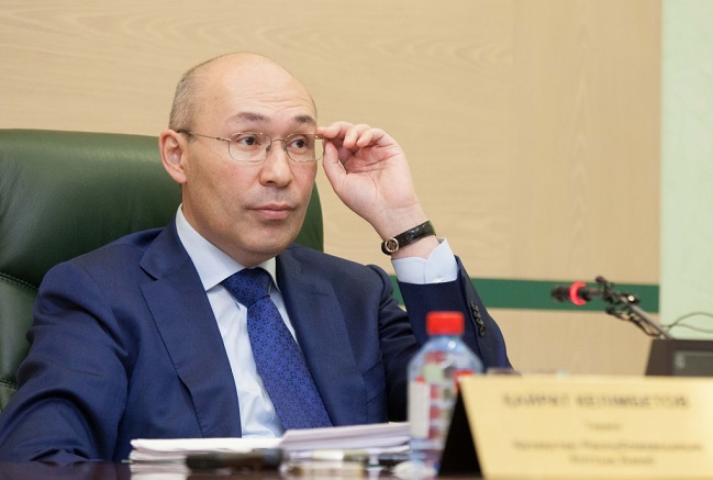 Экс-глава Нацбанка Келимбетов консультирует госорганы Казахстана по работе МФЦА