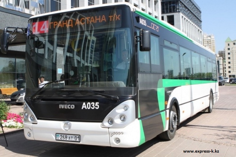 Ввести оплату проезда в автобусе через SMS и мобильное приложение предлагают в Астане