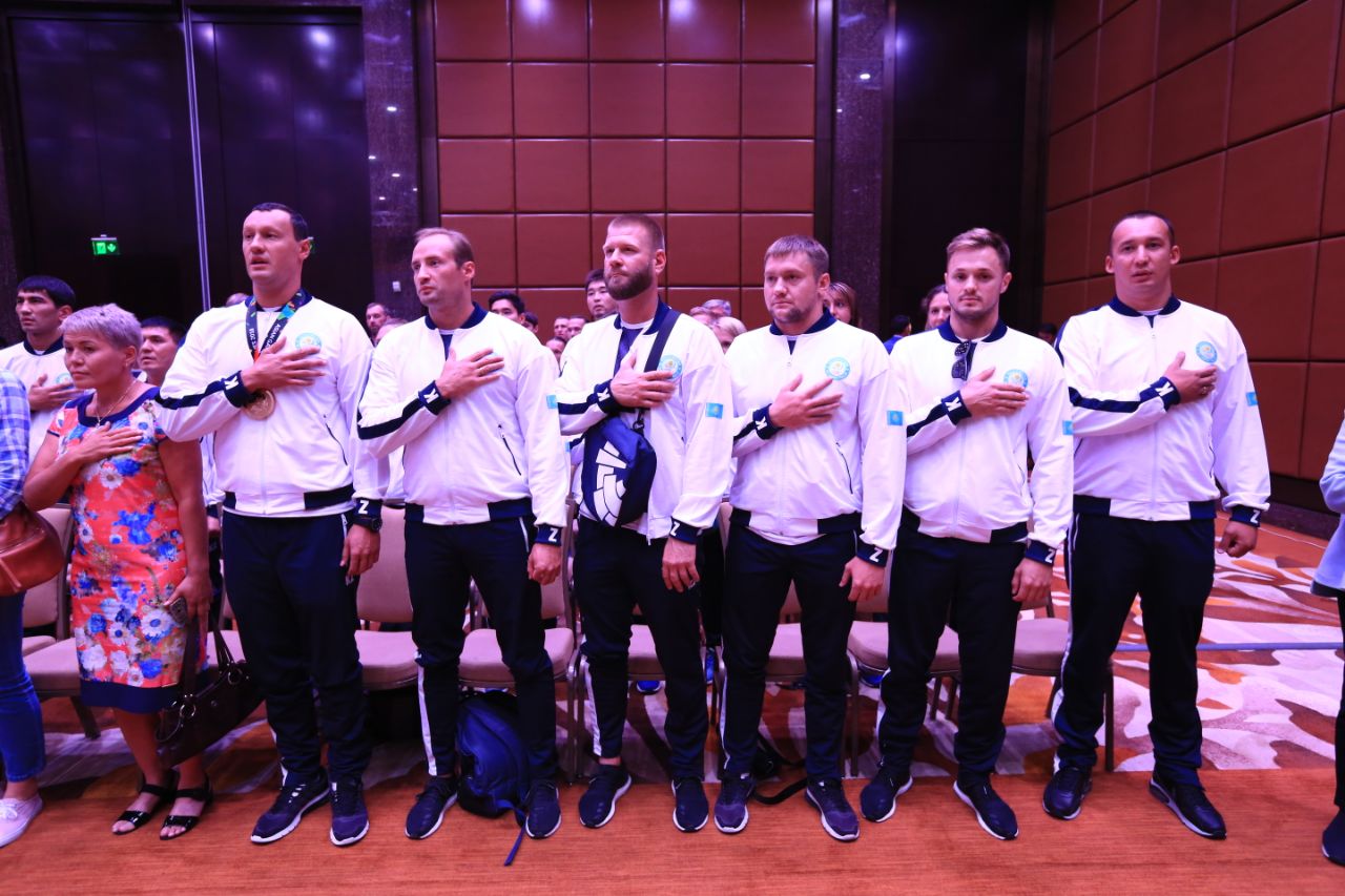 Казахстанские чемпионы Азиады получили премиальные