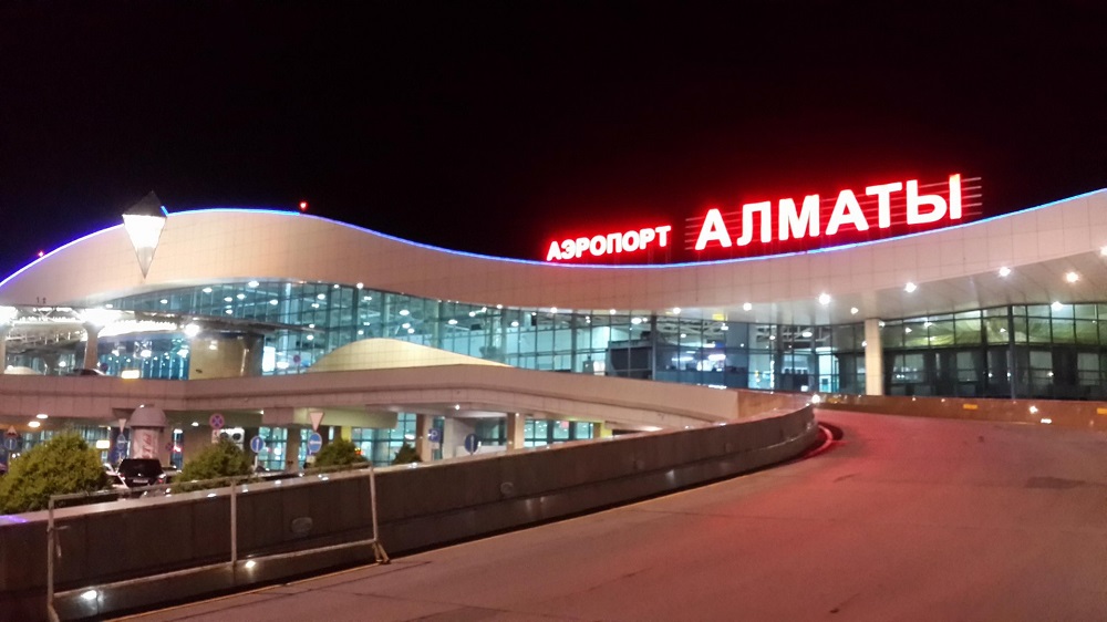 Самолет с медпрепаратами из Турции для борьбы с COVID-19 приземлился в аэропорту Алматы