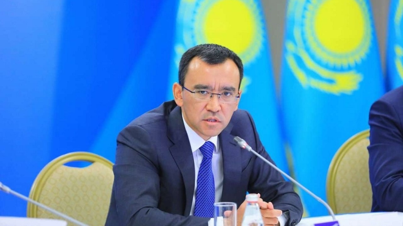 Маулен Ашимбаев выразил соболезнования семьям погибших от рук террористов 