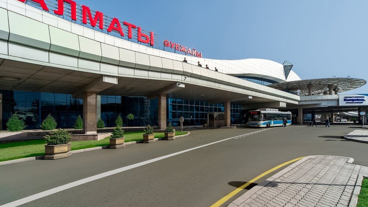 Когда откроют аэропорт Алматы 