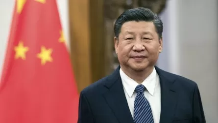 Си Цзиньпин Қытай Компартиясының басшысы ретінде үшінші мерзімге сайланды 