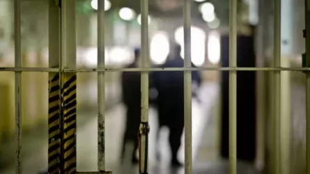 Филиппинские заключенные пытались бежать, взяв в заложники экс-министра
