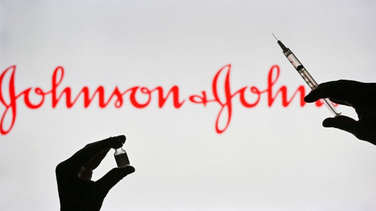 Johnson & Johnson компаниясы коронавирусқа қарсы вакцина өндіруді тоқтатты