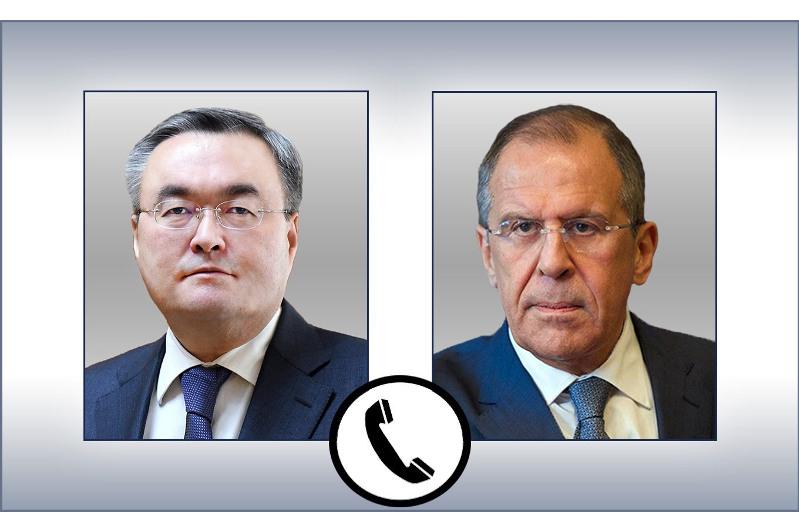 Главы МИД Казахстана и России переговорили по телефону