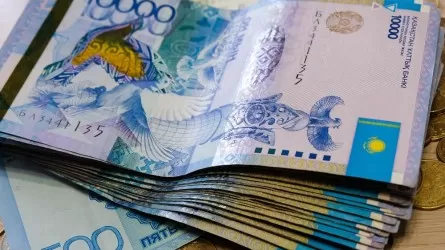 Пенсионные взносы казахстанцев резко увеличились  
