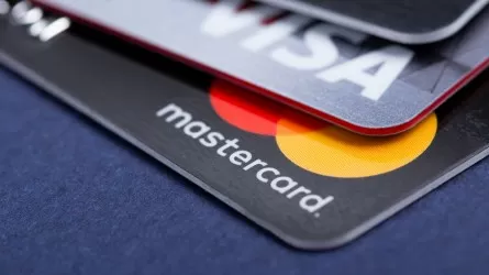 Работа карт Visa и MasterCard Сбербанка Казахстана будет ограничена