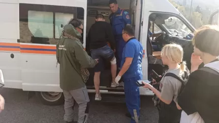 Несовершеннолетний турист застрял в Мало-Алматинском ущелье