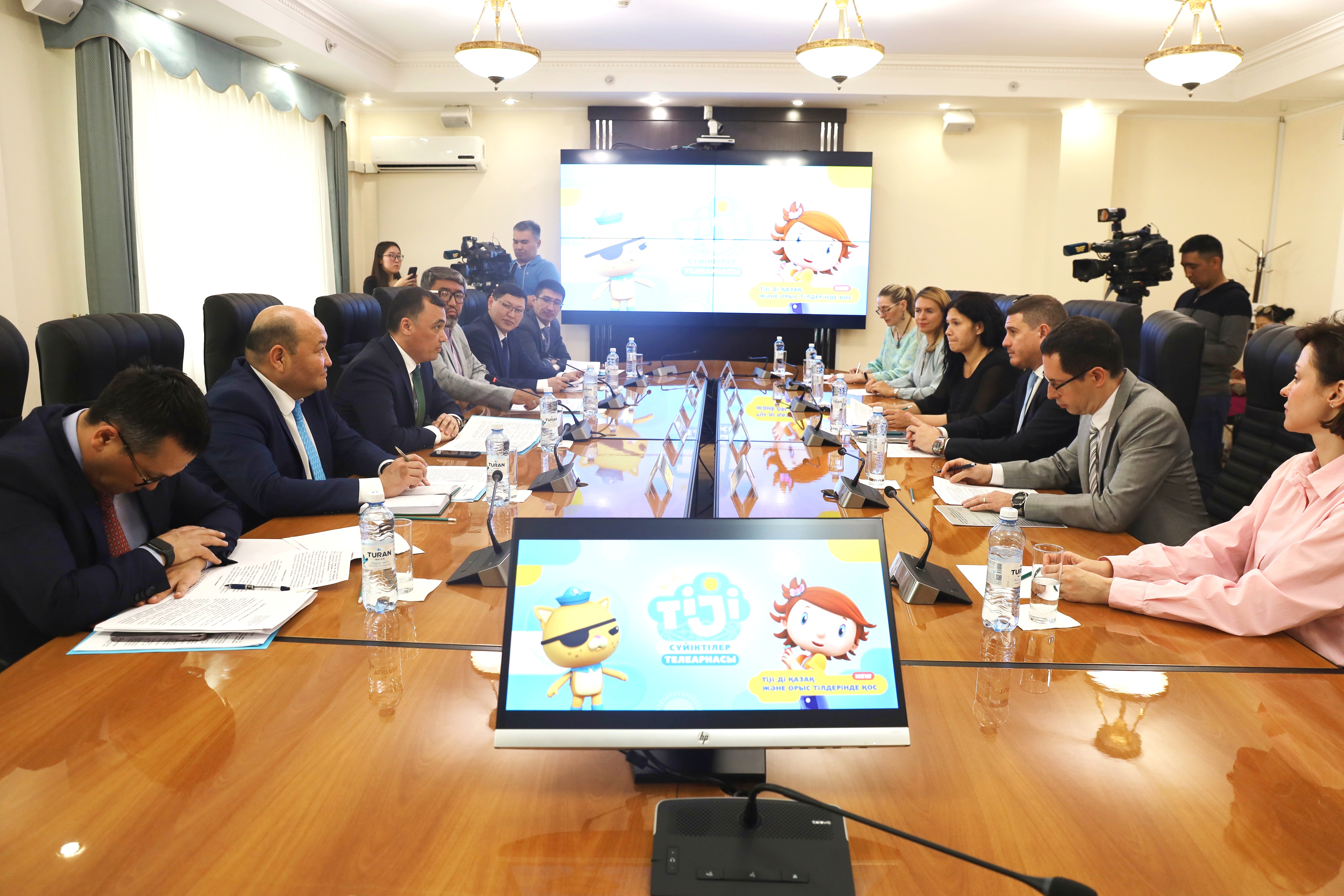 В Год детей герои мультфильмов TiJi заговорили на казахском языке 