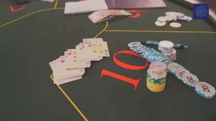 Карты, деньги, два чебурека – в Костанае кафе переделали в казино