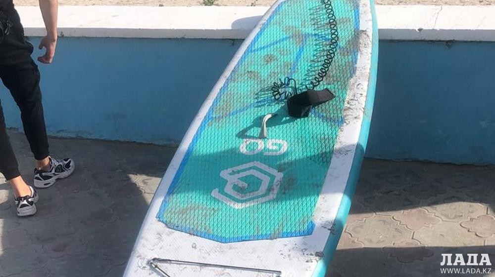 Подросток утонул, еще двоих спасли: трагедия произошла на пляже в Актау