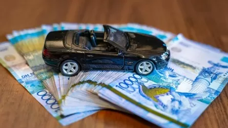 Казахстанцы задолжали казне 24,3 млрд тенге налогов, в основном за машины