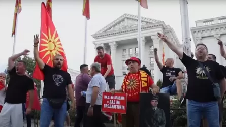 В Скопье идут протесты из-за спора с Софией