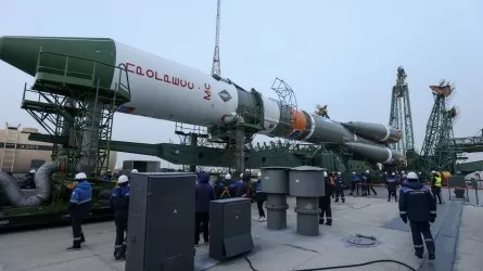 На Байконур вывезли ракету "Союз-2.1а" с кораблем "Прогресс МС-25" 