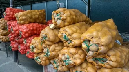 Почему при перепроизводстве картофеля цена на него растет?