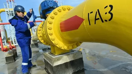 QazaqGaz и "Газпром" заключили договор по транспортировке российского газа в Узбекистан