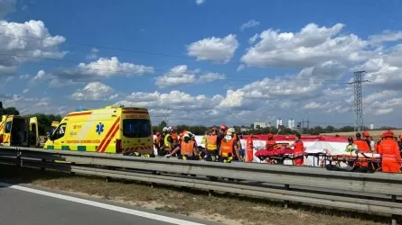 Чехияның оңтүстік-шығысында автобус соқтығысуынан 80-ге жуық адам жарақат алды 