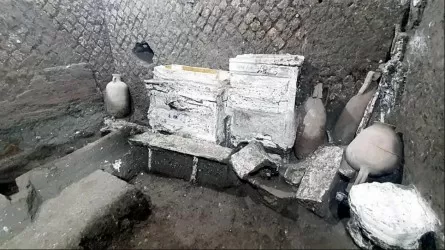 Археологи обнаружили спальню рабов около Помпеев, которой, возможно, 2000 лет 