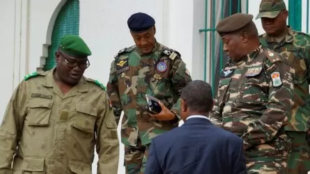 Нападение террористов на солдат в Нигере: 17 погибших 
