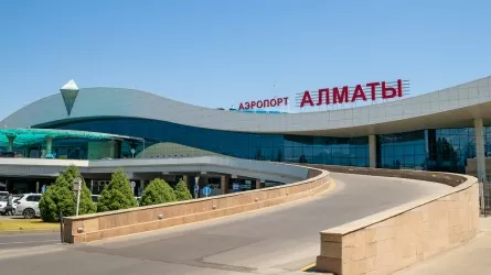 В аэропорту Алматы застряли пассажиры?