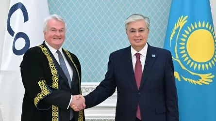 Президент «Астана» халықаралық қаржы орталығы Сот төрағасының ант беру рәсіміне қатысты
