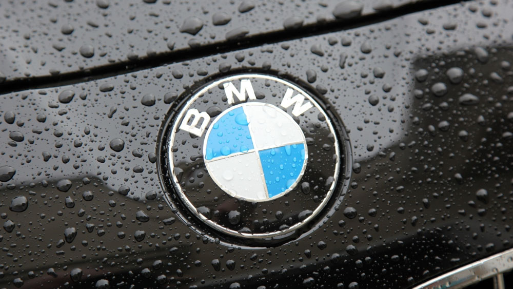 BMW 66 мың көлігін кері қайтарады