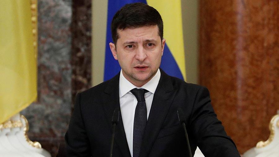 Зеленский предложил продлить на 90 дней военное положение и срок всеобщей мобилизации на Украине