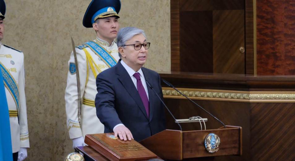 Касым-Жомарт Токаев принял присягу президента Казахстана 