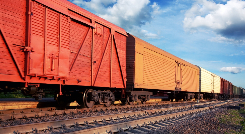 "ТрансКом" получил лицензию на железнодорожную перевозку грузов