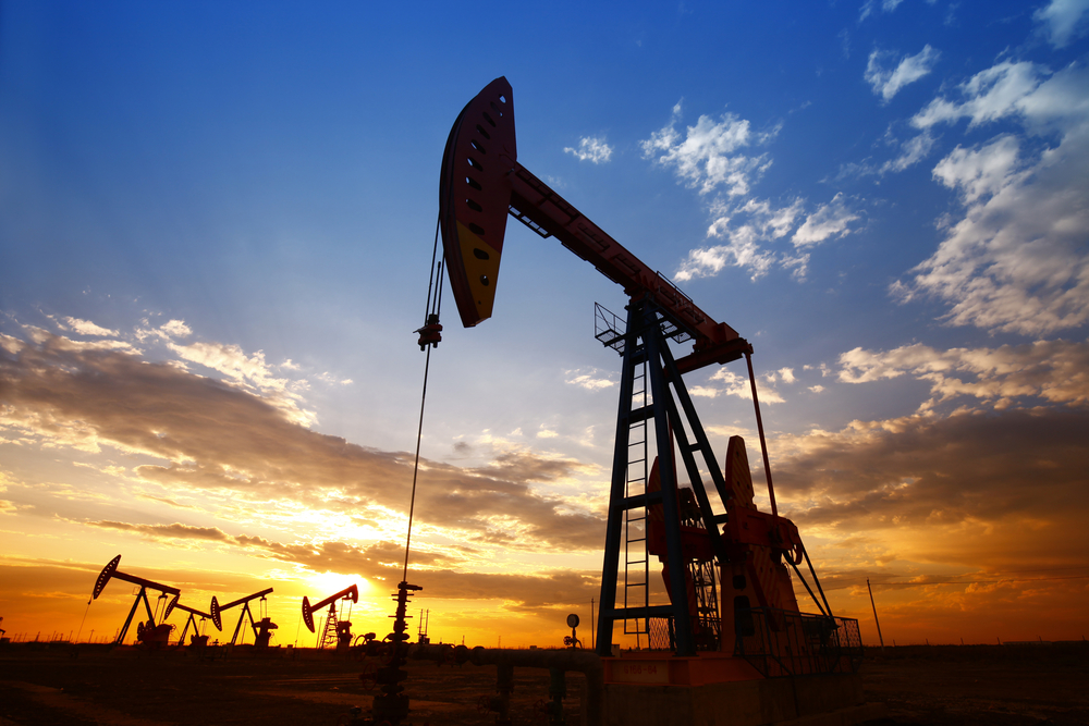 Нефть перешла к росту на фоне снижения поставок из Ирана