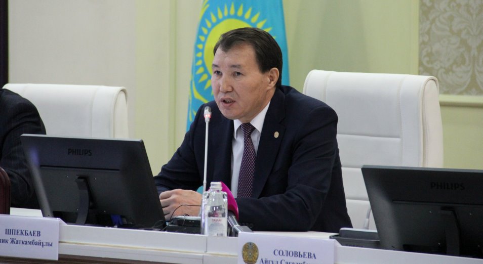 Госорганы в регионах изощряются в организации нетривиального досуга для гостей из столицы – Шпекбаев