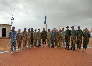 Миротворец ВС РК завершил миссию в Западной Сахаре
