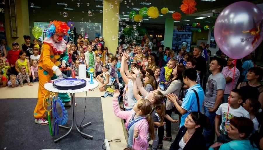 Казахстанцы потратили на развлечения и творчество 24 млрд тенге за полгода