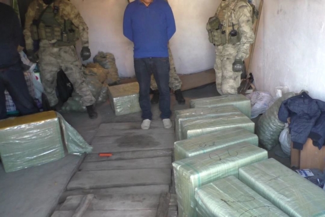 Более 200 кг марихуаны и гашиша изъяли у жителя Усть-Каменогорска