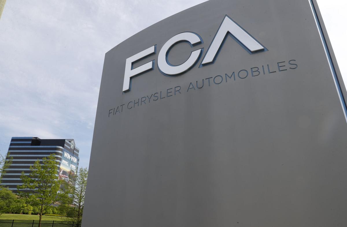 Акционеры Fiat Chrysler и Peugeot одобрили слияние компаний  