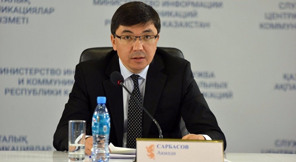 Казахстанских работников обещают уровнять с иностранными 