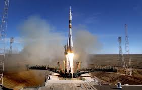 Когда ракету "Союз" с иностранными спутниками вывезут на стартовый стол Байконура 
