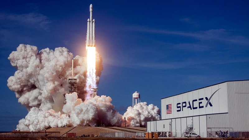 SpaceX планирует разрешить переносить терминалы Starlink 