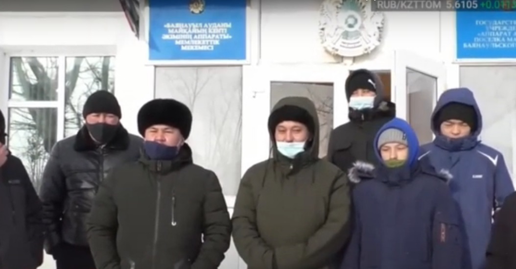 Рабочие, ремонтировавшие теплосети в Майкаине, объявили голодовку 