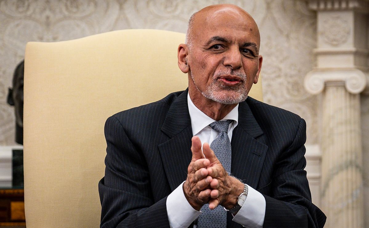 Талибы предложили амнистию президенту Афганистана  