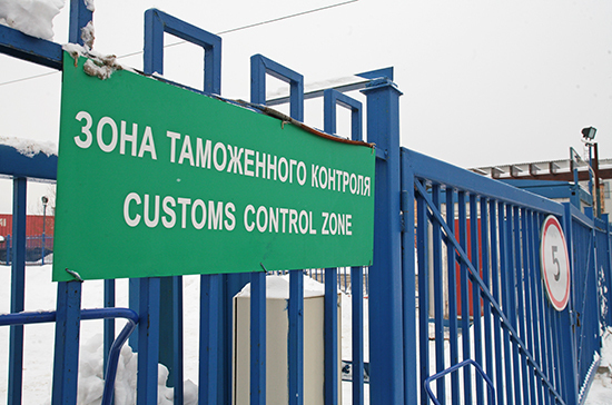 На посту "Атамекен" на границе с Узбекистаном запретили таможенное декларирование 